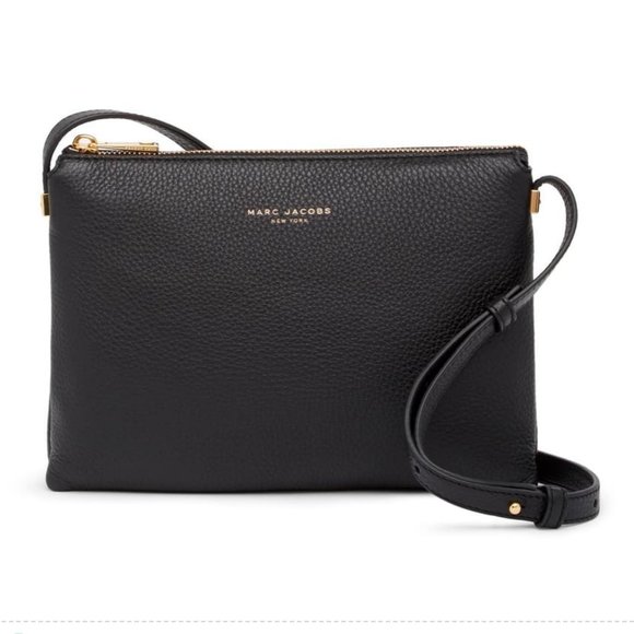 Marc Jacobs Handbags - Marc Jacobs Pebbled Black Leather Crossbody